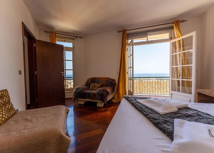 Flh Artistic With Balcony *