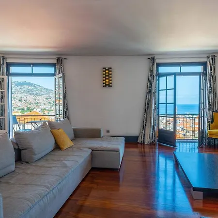 Flh Artistic With Balcony Funchal (Madeira)